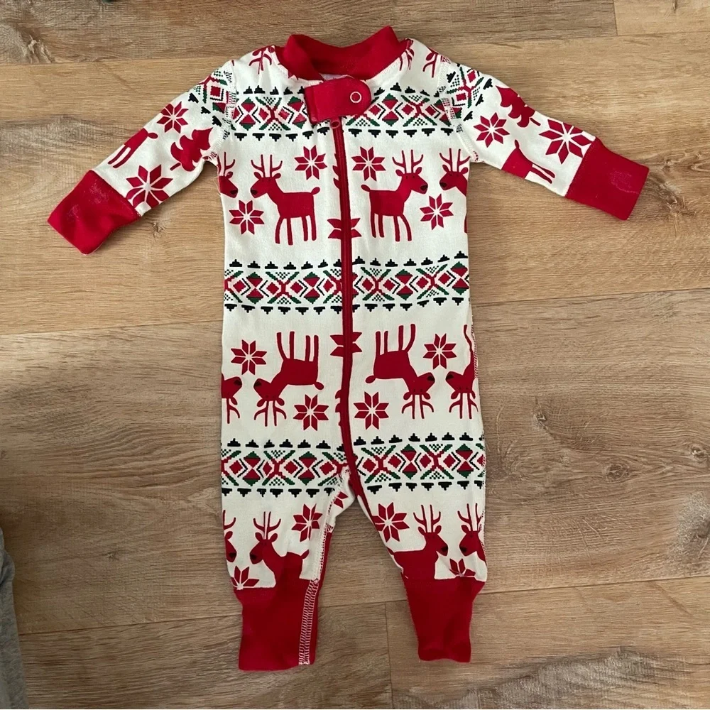 Hanna Anderson & Burt’s Bees‎ Christmas 0-3 mo Baby Bundle